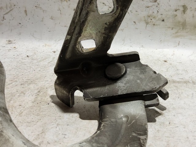 175389 Fiat Multipla 2003-2010 bal oldali Motorháztető zsanér 51724423