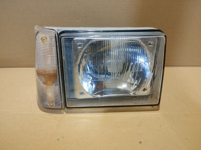 175378 Fiat Panda I. 1991-2003 jobb első fényszóró 46421736