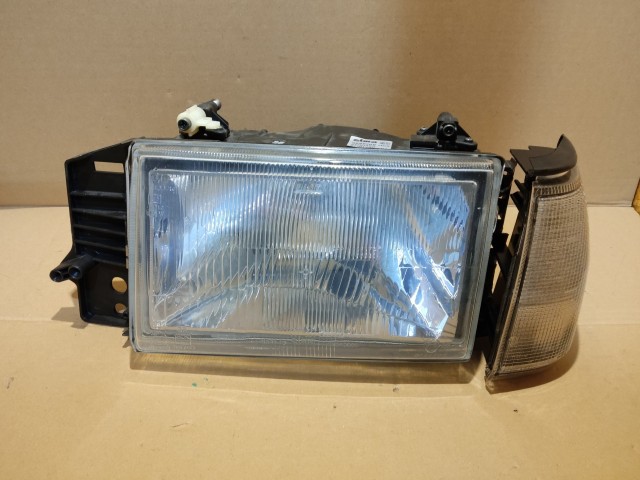 175380 Fiat Tipo 1989-1993 bal első fényszóró 7682913 (sík üveges)