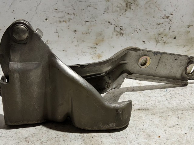 Fiat Stilo fehér színű, jobb oldali motorháztető zsanér