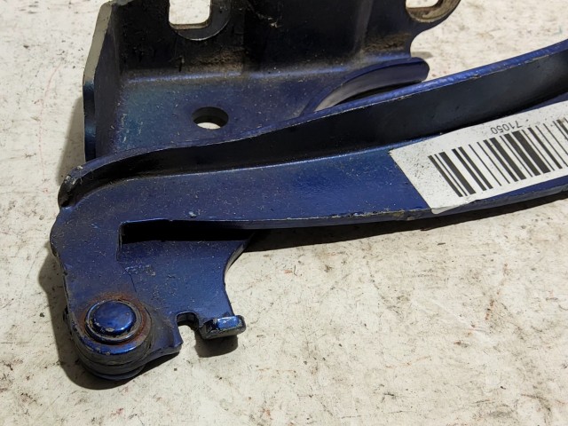 Fiat Grande Punto/Punto Evo világos kék színű, jobb oldali motorháztető zsanér