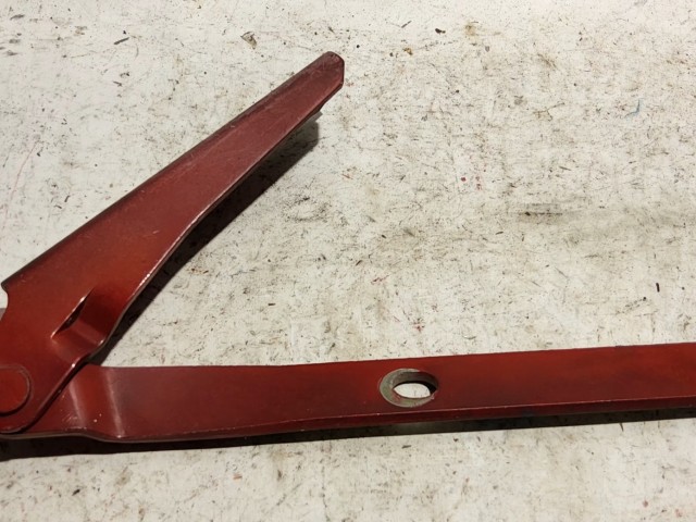 Fiat Seicento piros színű, bal oldali motorháztető zsanér