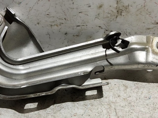 32975 Lancia Delta 2008-2014 bal motorháztető zsanér 51808868