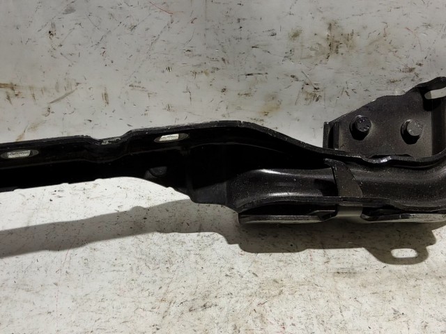 Alfa Romeo Giulietta fekete színű, jobb oldali motorháztető zsanér