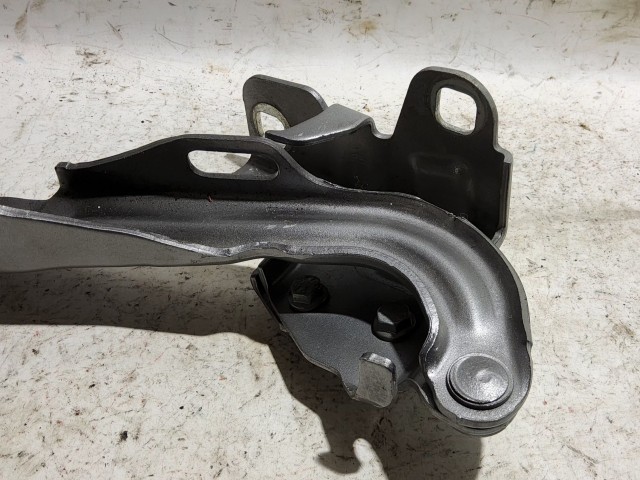 56506 Alfa Romeo Giulietta 2010-2020 bal oldali motorháztető zsanér 