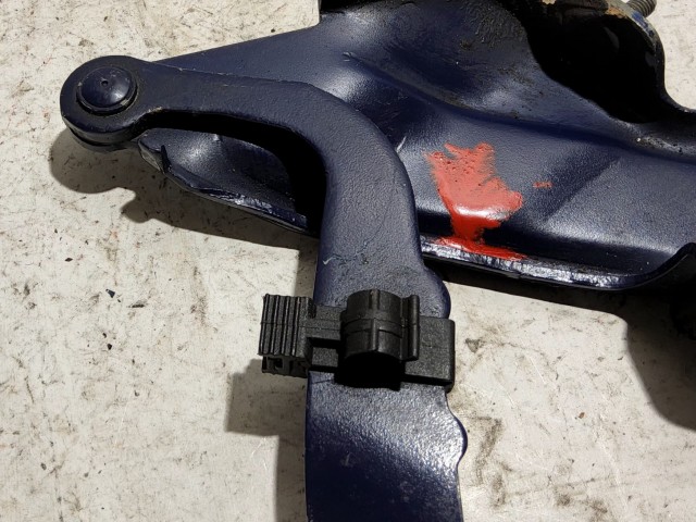 Fiat Marea/Bravo kék színű, jobb oldali motorháztető zsanér