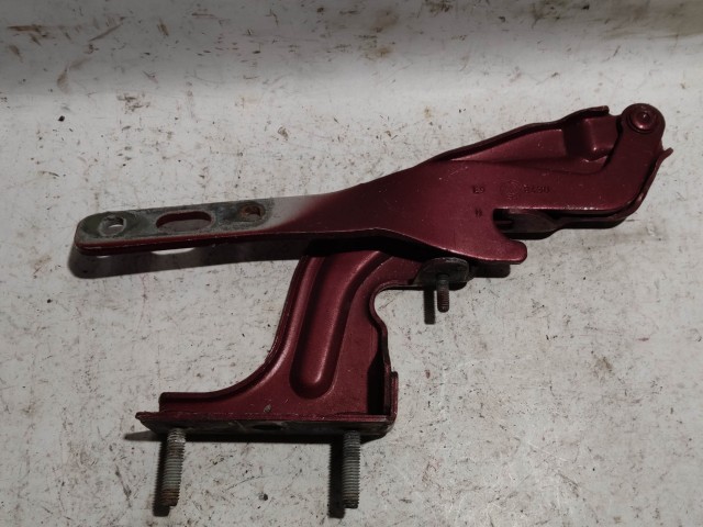 32878 Alfa Romeo 156 bordó színű, jobb oldali motorháztető zsanér 60619345