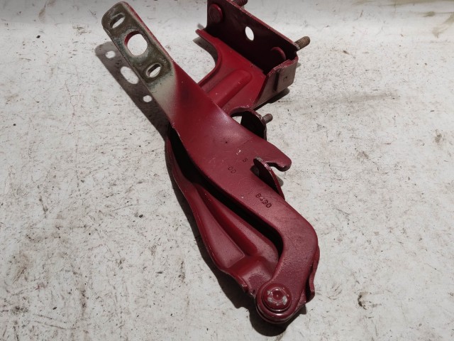 Alfa Romeo 156 piros színű, bal oldali motorháztető zsanér