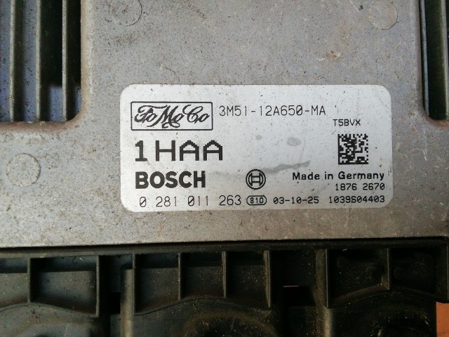 Ford Focus, C-Max 1,6 16v Diesel motorvezérlő 0281011263 , 3M51-12A650-MA