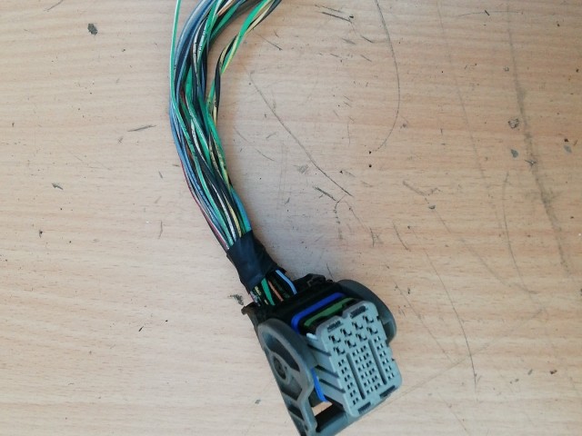 158511 Ford Focus, C-Max 1,6 16v Diesel 0281011263 , 3M51-12A650-MA  elektromos csatlakozó