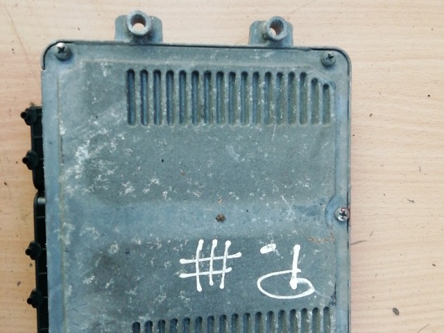 Fiat Punto III. 2003-2010 1,2 8v benzin / Cng motorvezérlő 51822895