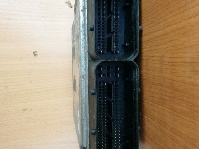 Chevrolet Captiva 2006-2018 2,0 Diesel motorvezérlő Használt  0281012695 , 98813187