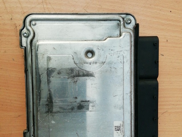 Chevrolet Captiva 2006-2018 2,0 Diesel motorvezérlő Használt  0281012695 , 98813187