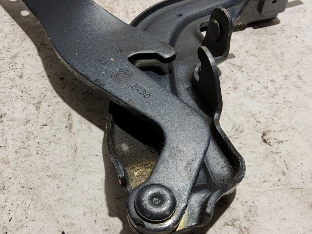 Alfa Romeo 156 szürke színű, bal oldali motorháztető zsanér