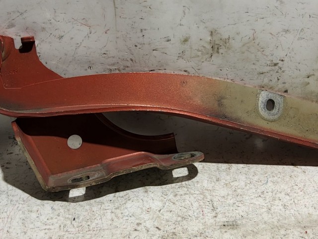 32959 Fiat Punto narancs színű, bal oldali motorháztető zsanér