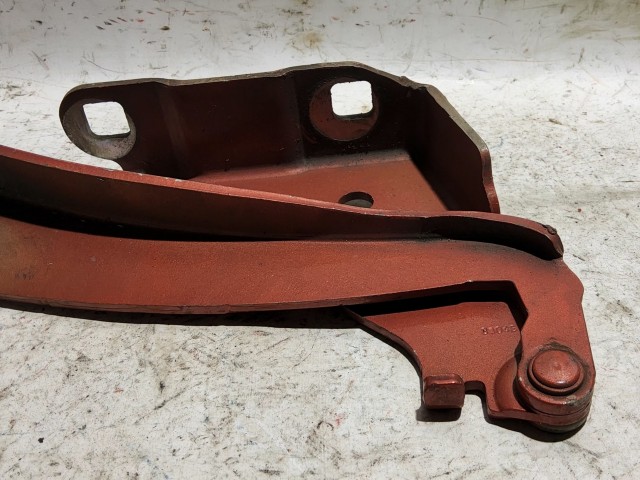 32959 Fiat Punto narancs színű, bal oldali motorháztető zsanér