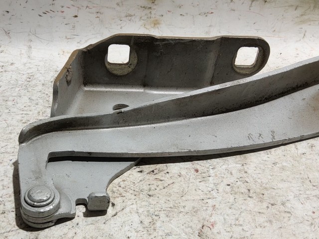 Fiat Grande Punto/Punto Evo fehér színű, jobb oldali motorháztető zsanér