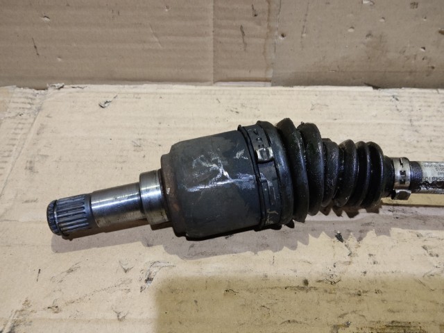 Fiat 500 1,2 8v benzines bal oldali féltengely, 22 bordás külső csukló 51955481