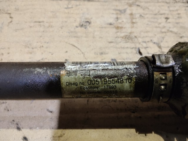 Fiat 500 1,2 8v benzines bal oldali féltengely, 22 bordás külső csukló 51955481