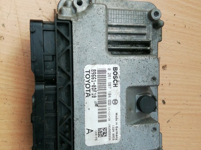 Toyota Yaris II. 2006-2011 1,0 Benzin Motorvezérlő 0261S07104 , 89661-0DF10