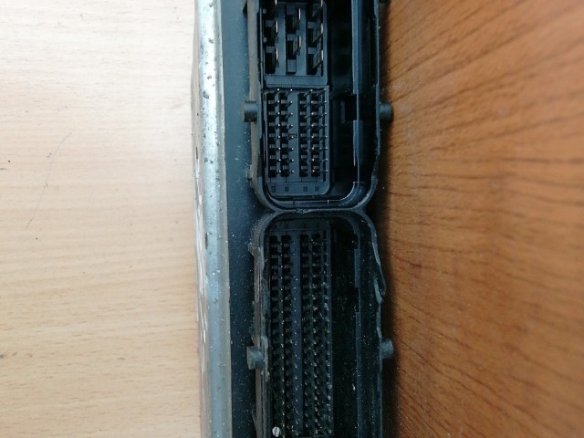 Toyota Yaris II. 2006-2011 1,0 Benzin Motorvezérlő 0261S07104 , 89661-0DF10