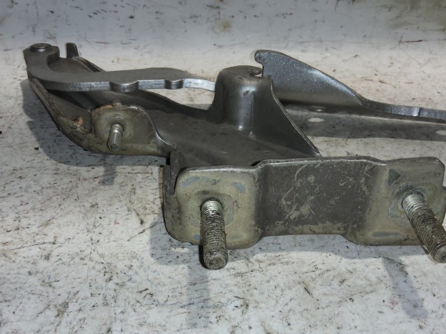 Fiat Marea/Bravo ezüst színű, jobb oldali motorháztető zsanér