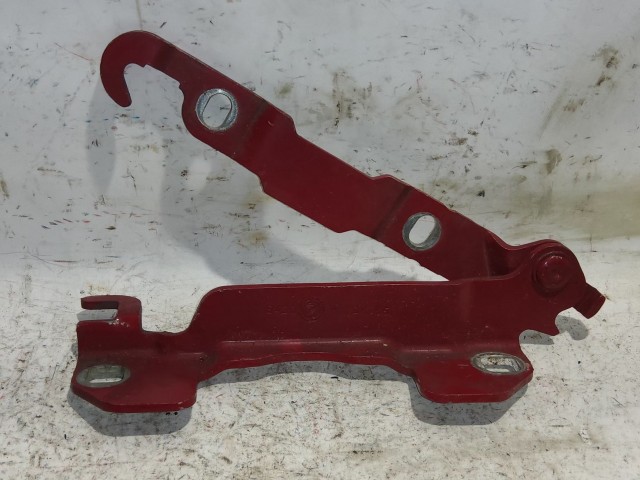 Alfa Romeo 159 piros színű, jobb oldali motorháztető zsanér