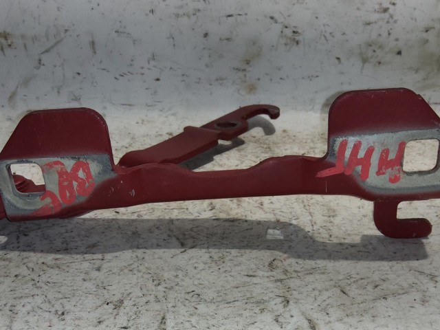 Alfa Romeo 159 piros színű, bal oldali motorháztető zsanér