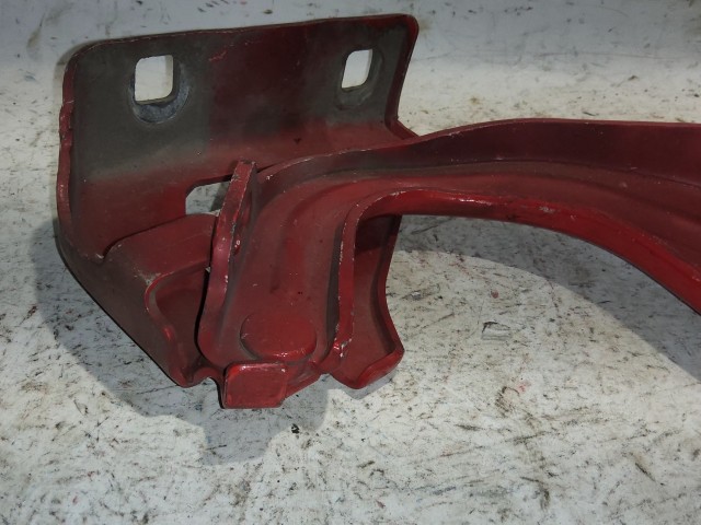 33023 Fiat Doblo 2009-2015 piros színű, bal oldali motorháztető zsanér 51810391