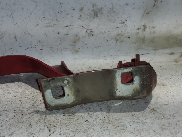 33023 Fiat Doblo 2009-2015 piros színű, bal oldali motorháztető zsanér 51810391