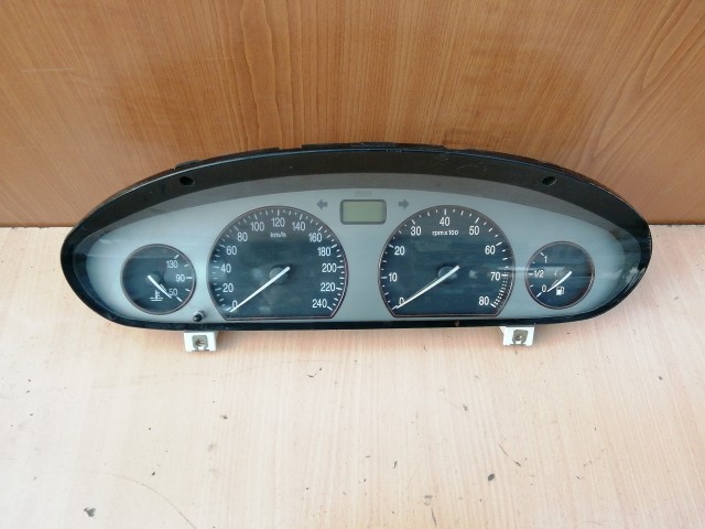 Lancia Lybra 1999-2005  1,8 16v benzin kilométeróra 46754311