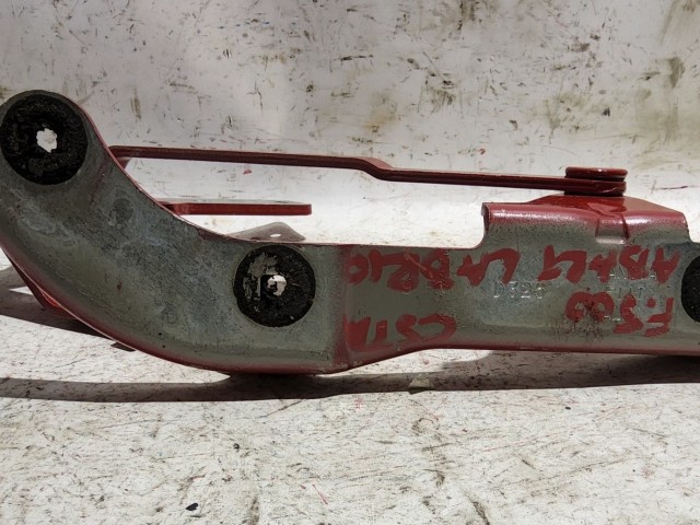 Fiat 500 piros színű, bal oldali csomagtér ajtó zsanér