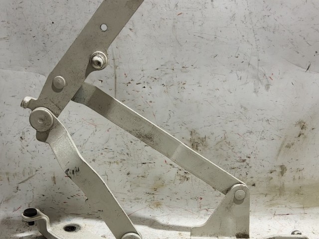 Fiat 500 fehér színű, jobb oldali csomagtér ajtó zsanér