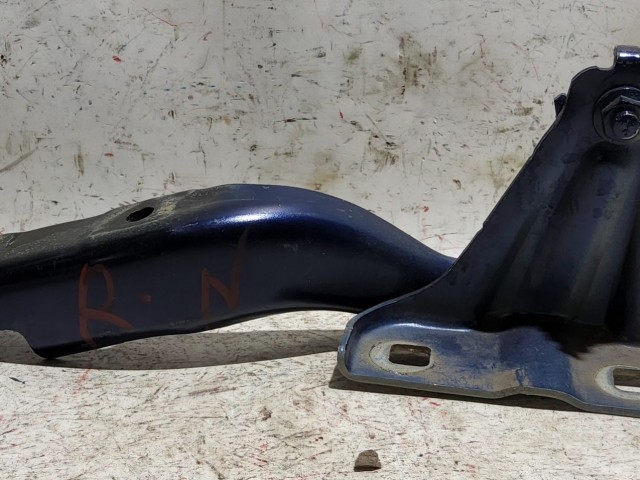 Jeep Renegade kék színű, bal első motorháztető zsanér