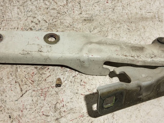 Fiat Doblo 2000-2009 fehér színű, bal oldali motorháztető zsanér 46782384