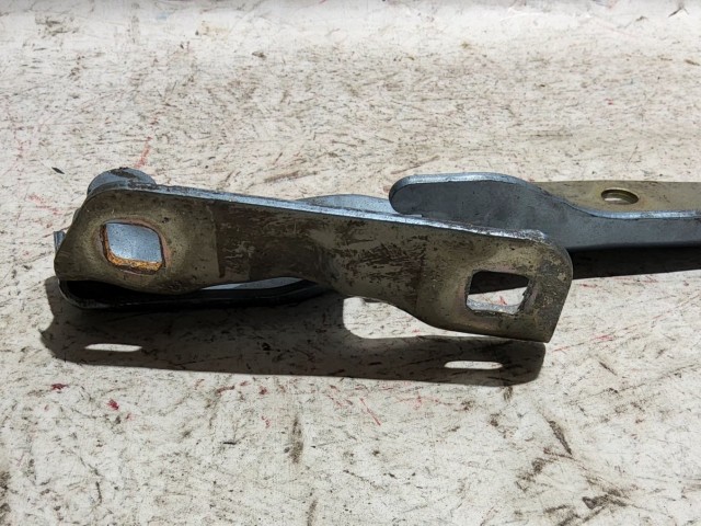 Fiat Doblo 2000-2009 kék színű, bal oldali motorháztető zsanér 46782384