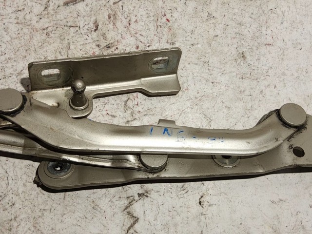 Fiat Linea jobb, csomagtérajtó zsanér 51813035