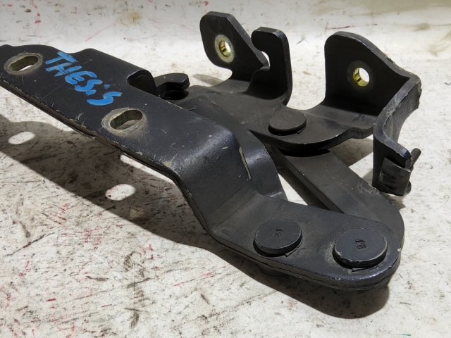 Lancia Thesis fekete színű, bal  oldali motorháztető zsanér