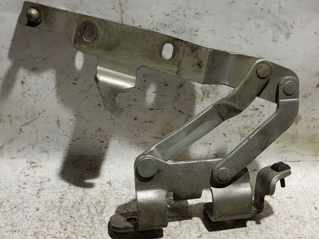 Lancia Thesis ezüst színű, bal  oldali motorháztető zsanér