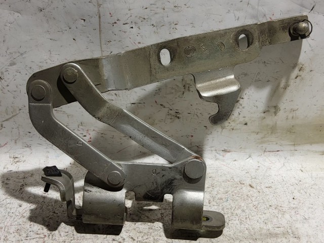 Lancia Thesis ezüst színű, jobb oldali motorháztető zsanér