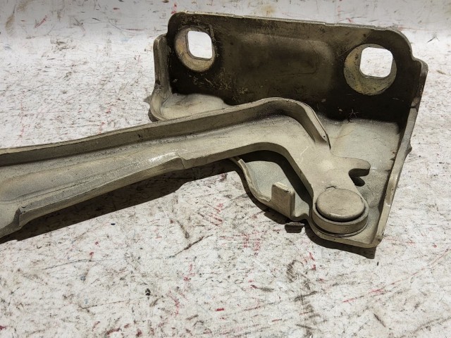 Lancia Ypsilon II.  krém színű, bal oldali motorháztető zsanér