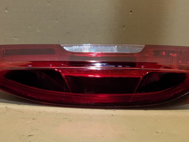 Fiat Doblo 2015-2022 utángyártott új, bal hátsó lámpa, ketté nyíló raktérajtós kivitel 52044717