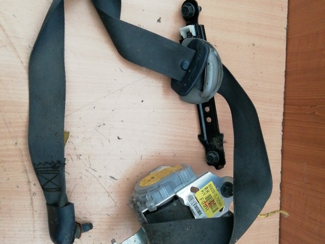Hyundai I 30 2008-2012 5 ajtós jobb első biztonsági öv 88820-2L700WK