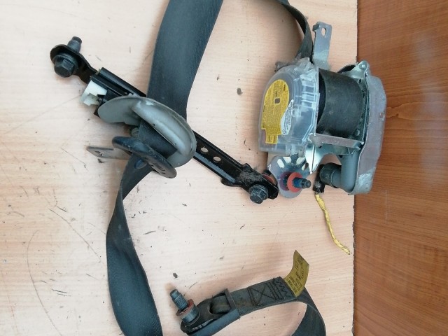 Hyundai I 30 2008-2012 5 ajtós jobb első biztonsági öv 88820-2L700WK