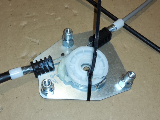 Fiat Croma utángyártott új , bal első ablakemelő mechanika