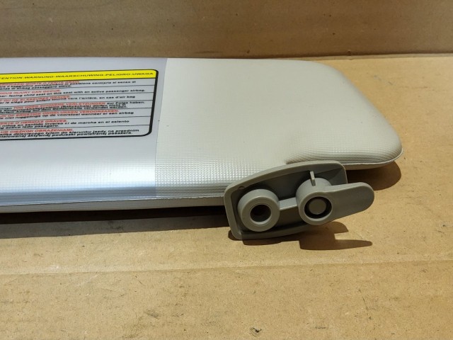 Fiat Bravo 2007-2014 utángyártott új, jobb oldali napellenő