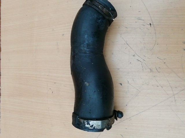 Hyundai I 30 2008-2012 Levegőcső  Használt 