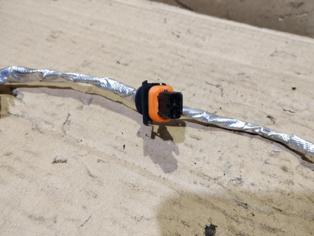 Alfa Romeo Brera 3,2 Jts, 12597479 számú injektor kábel