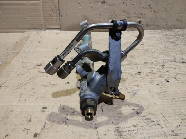 Alfa Romeo 159 3,2 Jts, 0261555023 számú rail cső