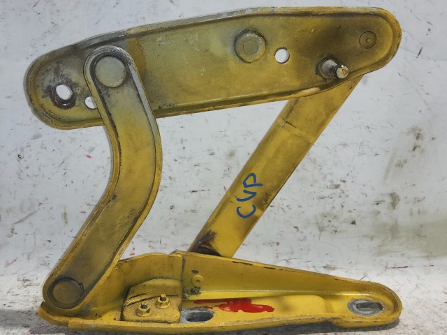 Fiat Coupe sárga színű, bal oldali motorháztető zsanér